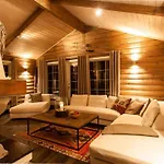 Luxury In The Mountains With Facileties *