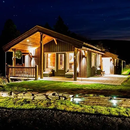 Luxury In The Mountains With Facileties